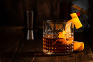 Should You Drink Non-Alcoholic Spirits Neat? A Guide for Moms